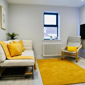 Apartment Beautiful Brand New Near The, Bournemouth